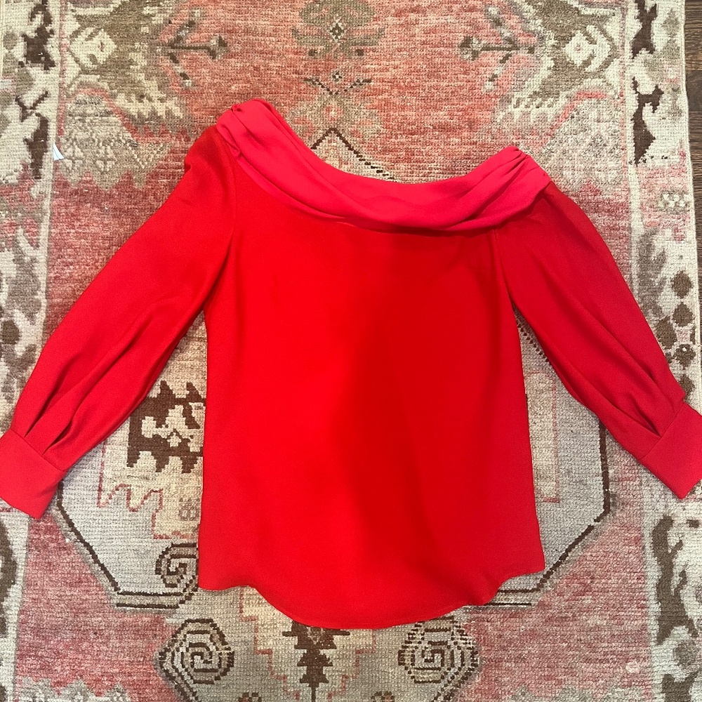 Tuckernuck XS holiday top